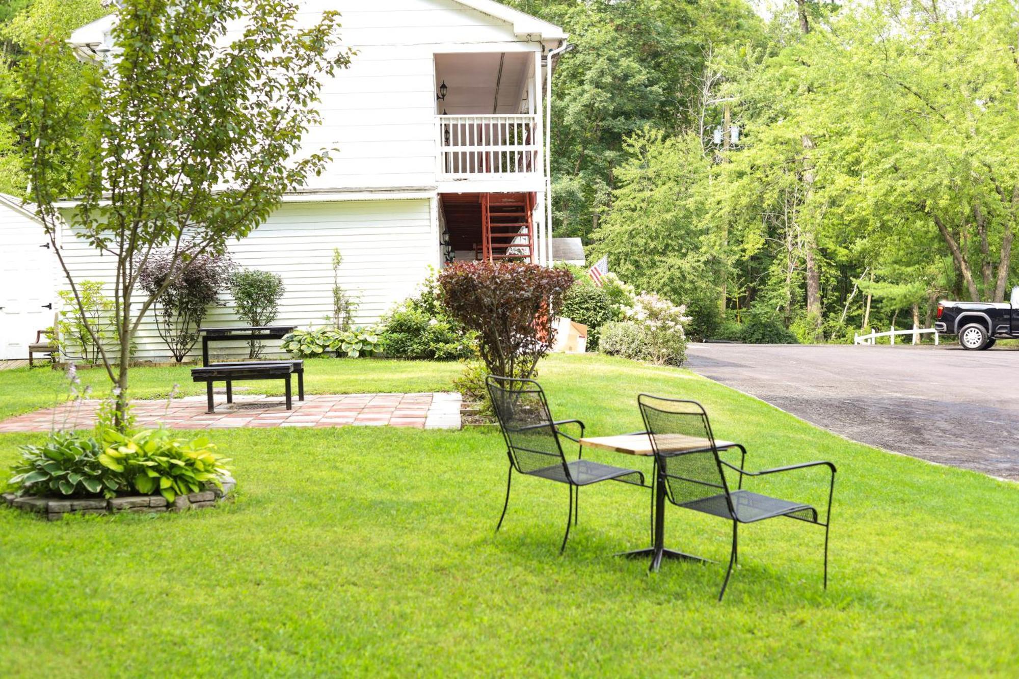 Chatham Travel Lodge Old Chatham Luaran gambar