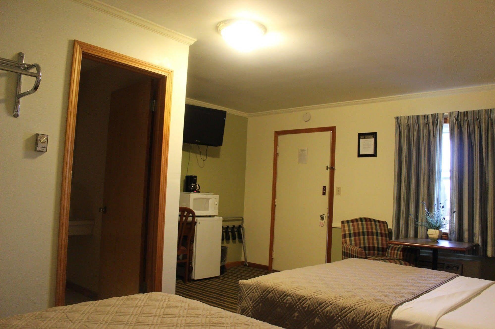 Chatham Travel Lodge Old Chatham Luaran gambar